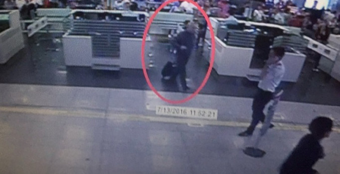 Firari Adil Öksüz darbeden önce 3 imamla ABD'ye gitti | Son dakika haberleri