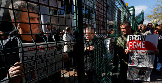 Cumhuriyet gazetesi operasyonunda 9 kişi tutuklandı | Son dakika haberleri