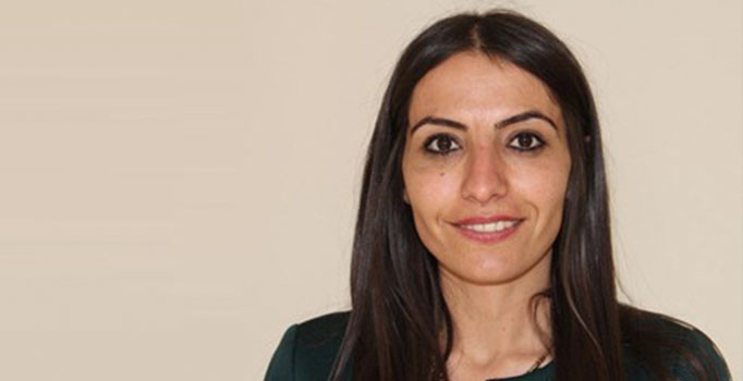 HDP Van Milletvekili Tuğba Hezer Öztürk'e tutuklamaya yönelik yakalama kararı | Son dakika