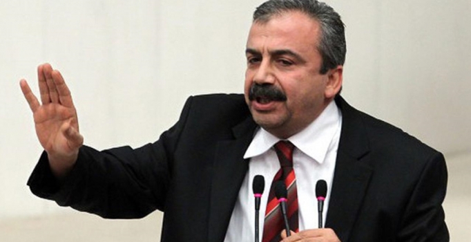 Sırrı Süreyya Önder adli kontrol şartıyla serbest bırakıldı | Son dakika haberleri