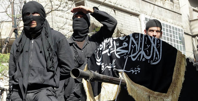 Suriye'deki ilk eğit-donat 
birliğini El Nusra alıkoydu