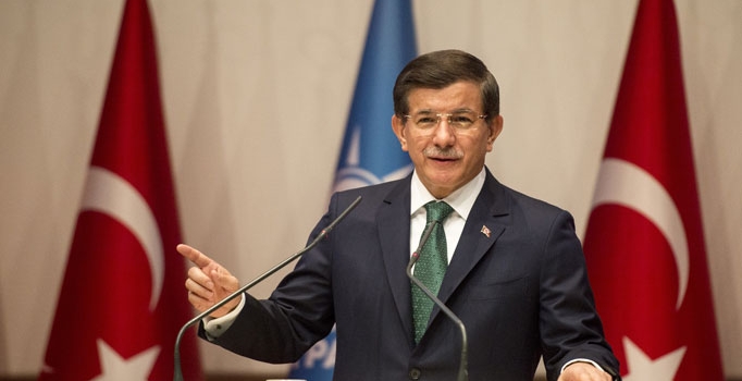Davutoğlu'ndan HDP'ye: 
Sırtınızı dayadığınız dağları...