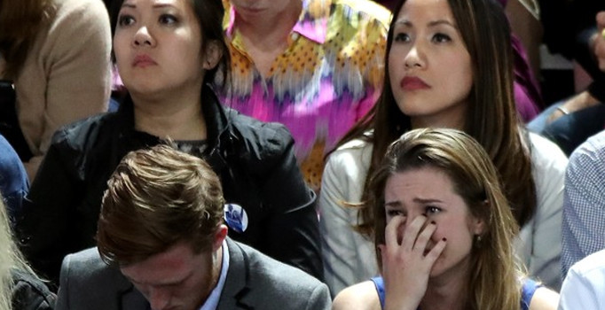 Clinton taraftarlarının morali bozuldu! Sessizlik hakim | Son dakika haberleri