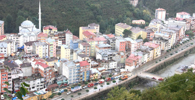 ABD'deki başkanlık seçimlerinde 18 bin Yağlıdereli Türk Clinton'u destekledi