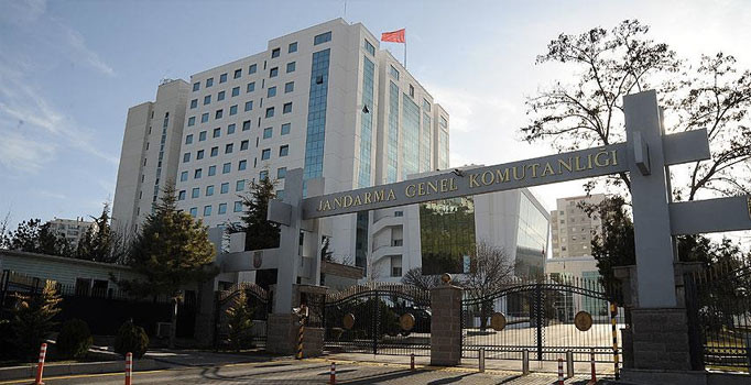 FETÖ'nün Jandarma abisi Şemsi Zafer Yalçın'a yakalama kararı - Son dakika haberleri