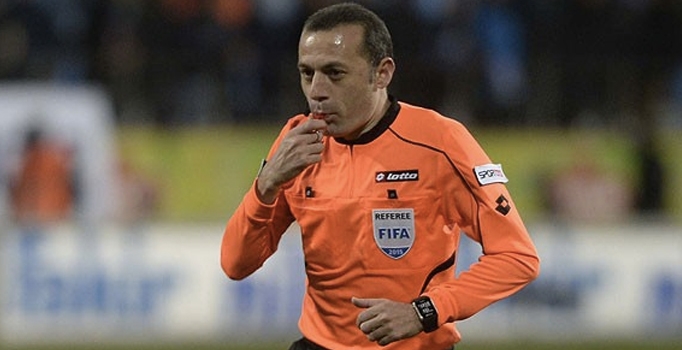 Süper Kupa'da Cüneyt Çakır düdük çalacak