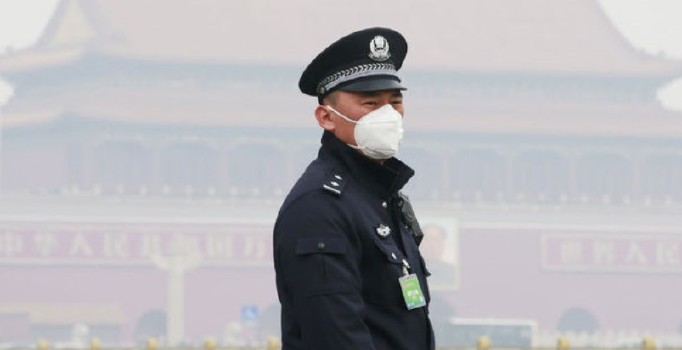 Çin'de hava kirliliği nedeniyle 'dışarı çıkmayın' uyarısı yapıldı