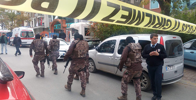 Maltepe’deki patlamada eski Maliye Bakanı Kemal Kurdaş’ın oğlu ağır yaralandı | Son dakika haberleri