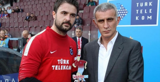 Hacıosmanoğlu: Onur kapıları çarptı koltukları tekmeledi