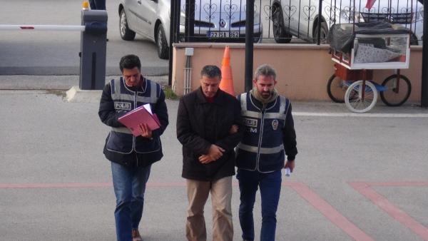 Edirne'de FETÖ'nün memur 'abisi' tutuklandı