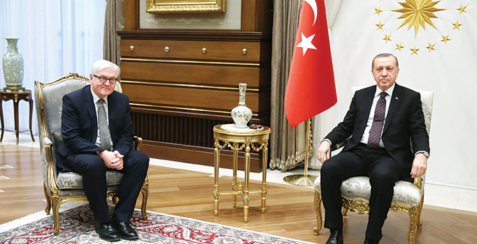 AB yolunda sandık göründü