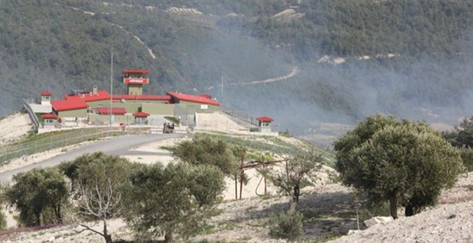 Muş'ta jandarma karakoluna ateş açıldı