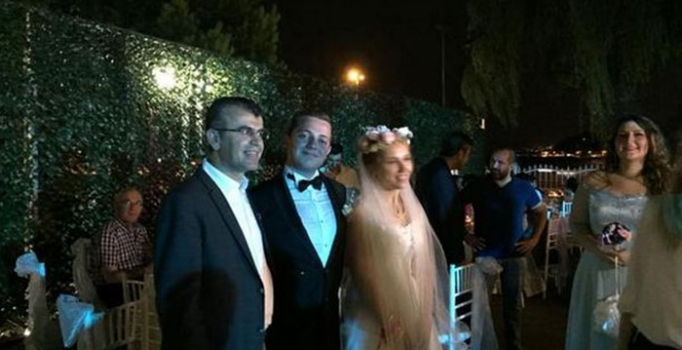 Savcı Zekeriya Öz'ün oğlu Talha Öz evlendi