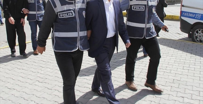 Tarsus’ta FETÖ operasyonu: 14 kişi gözaltına alındı
