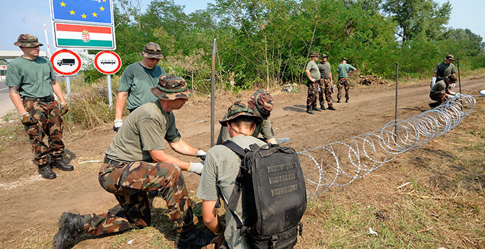 Macaristan'ın bir kentinde cami ve minare yapımı, ezan okunması yasaklandı