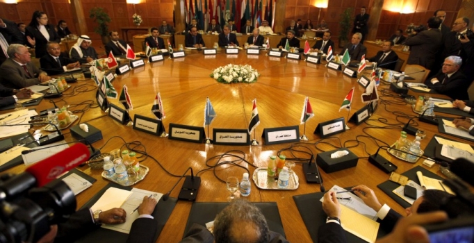 Katar, Arap Birliği'ne karşı 
Türkiye'nin yanında