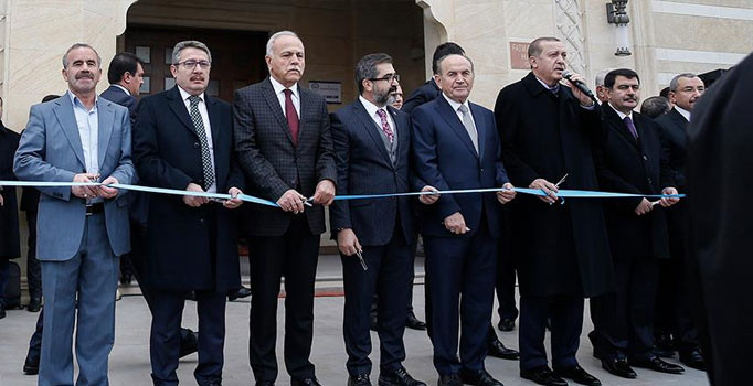 Cumhurbaşkanı Erdoğan cami açılışı yaptı