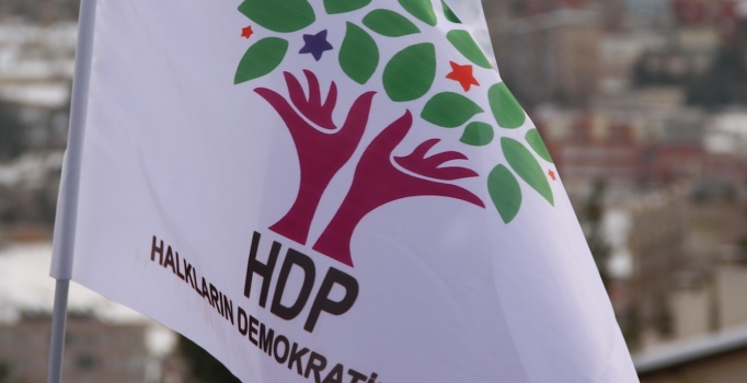 HDP'den Bahçeli ve 
2 MHP'liye suç duyurusu