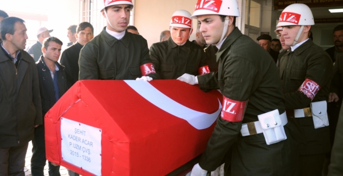 Fırat Kalkanı'nda 1 Uzman Çavuş şehit oldu, 3 asker de yaralandı | Son dakika haber