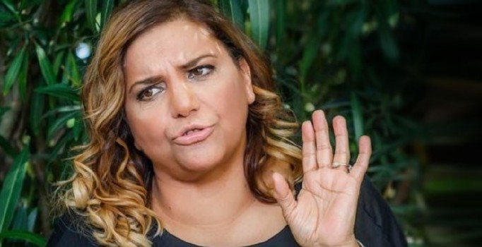 Kibariye: İzmir'de fiziğimle çok alay ettiler