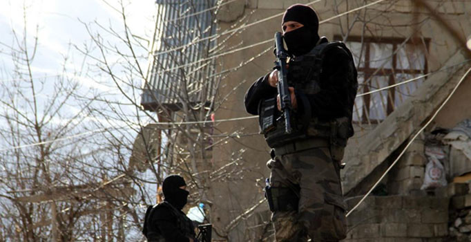 Tunceli ve Hakkari'de 5 PKK'lı terörist öldürüldü | Son dakika haberleri