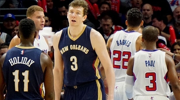 Türk gecesinde gülen Ömer Aşık oldu