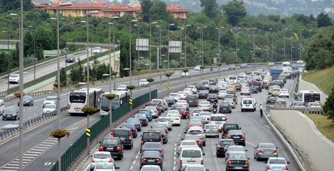 Milyonlarca araç sahibini ilgilendiren projeye FETÖ rötarı