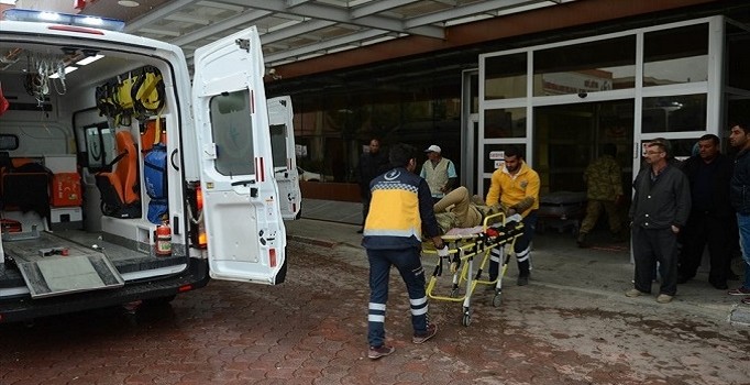 El Bab'ta 5 Türk askeri yaralandı