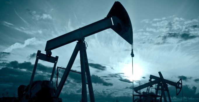 Petrol küresel kriz fiyatlarına geri döndü