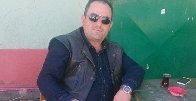 Balıkesir'deki adam gözünü kırpmadan annesini boğazını keserek öldürdü