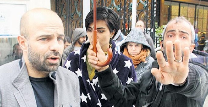 'Cesur ve Güzel' ekibi gazetecilere saldırdı