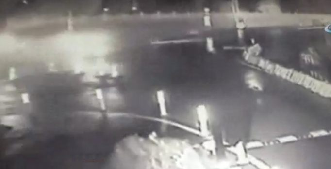 Usta oyuncu Erdal Tosun'un hayatını kaybettiği kaza kamerada