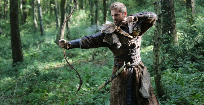 Ertuğrul Bey'in 'zihgir'i
yeni bir moda akımı başlattı!