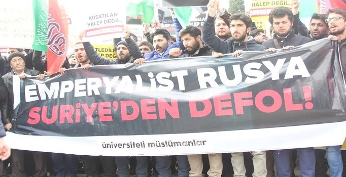 'Üniversiteli Müslümanlar' Halep'teki katliamları protesto etti