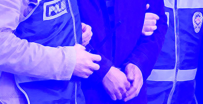 10 ilde FETÖ operasyonu: 20 kişi aranıyor | Son dakika haberleri