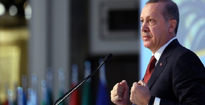 Erdoğan: Darbe girişimini atlattık, eğitim sorununu da çözeriz