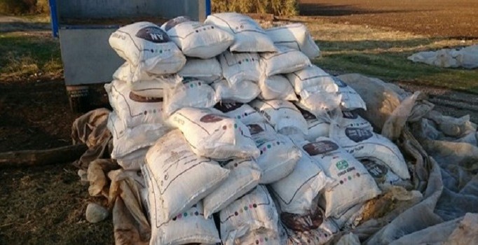 Diyarbakır'da 2.5 ton amonyum nitrat ve el yapımı patlayıcı ele geçirildi