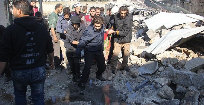 İdlib'e hava saldırısı: En az 46 ölü