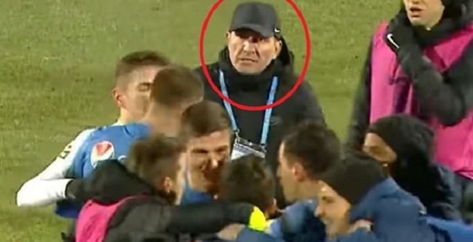 Son düdük çaldı saha karıştı