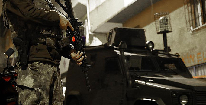 İstanbul'da DEAŞ operasyonu!