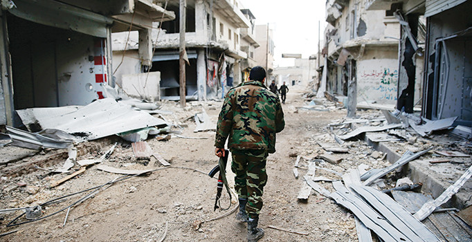 Halep'in doğusundaki muhalif güçler ile Rusya öncülüğündeki rejim güçleri arasında ateşkes sağlandı