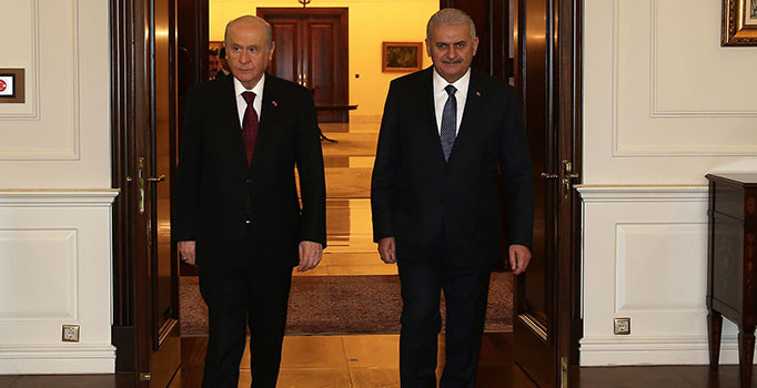 Meclis'te sürpriz gelişme: Başbakan Yıldırım'la, MHP lideri Bahçeli  görüştü