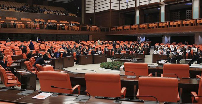 AK Parti ile MHP anlaştı:  Her ilden bir yedek vekil seçilecek