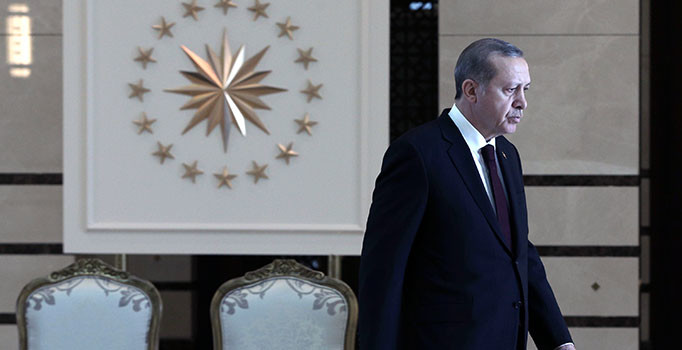 Erdoğan'dan Türk Akım Gaz Boru Hattı Projesi'yle ilgili kanuna onay