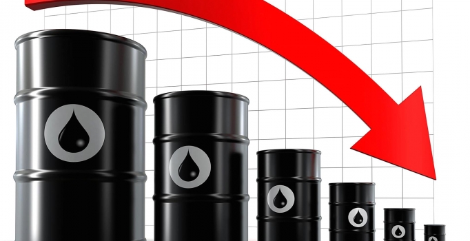 Petrol fiyatında düşüş sürüyor
Akaryakıtta indirimlere devam