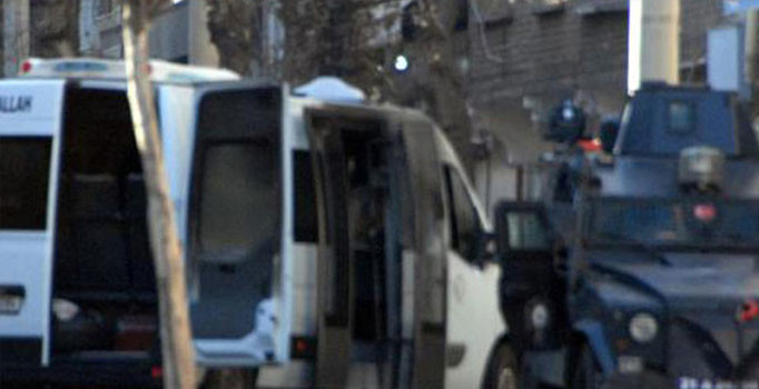 Diyarbakır’da iki belediyeye operasyon | Son dakika haberleri