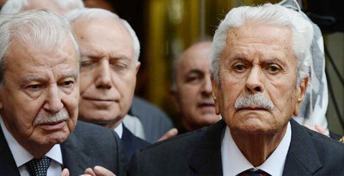 Son dakika: Eski bakan ve Meclis Başkanı İsmet Sezgin yaşamını yitirdi | İsmet Sezgin kimdir?