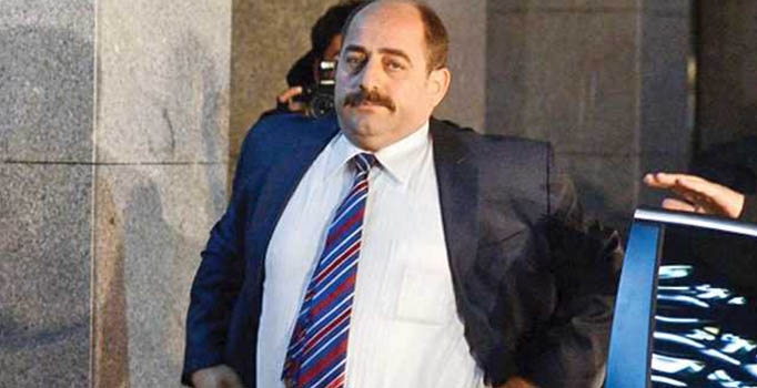 Eski Savcılar Zekeriya Öz ve 
Celal Kara Gürcistan'a kaçtı