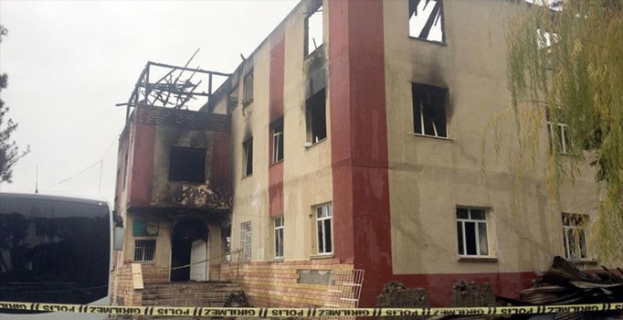 Aladağ'daki yurt faciasında etkilendi 'hayat kilidi'ni geliştirdi