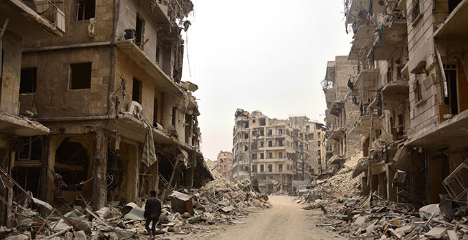 Lavrov: Suriye ordusu Halep'teki aktivitelerini durdurdu | Son dakika haberleri